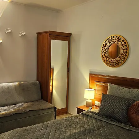 Sunny Design Avalon Apartment